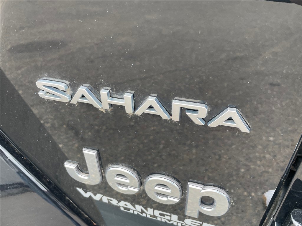 Jeep Wrangler Unlimited Sahara 4WD, photo 8